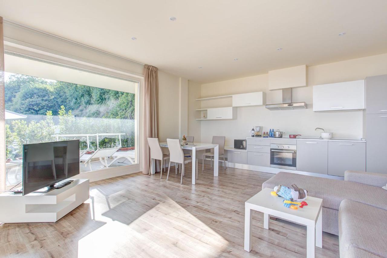 Residence Il Poggio Al Sole Toscolano Maderno Exterior foto