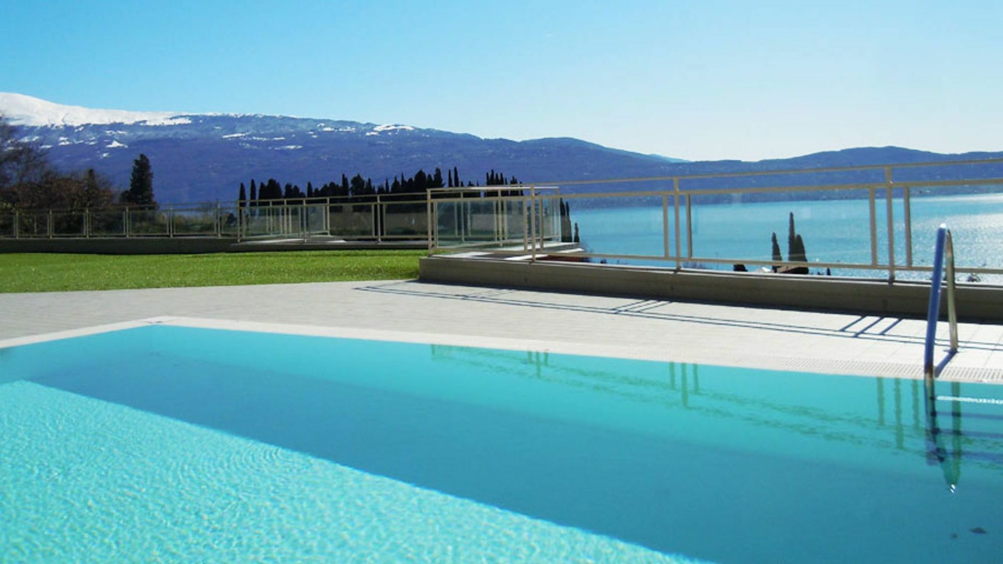 Residence Il Poggio Al Sole Toscolano Maderno Exterior foto